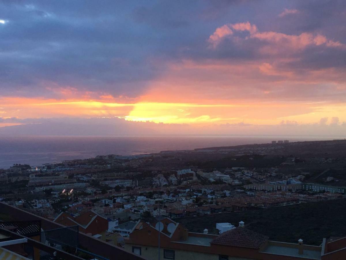 1713 Sunset Ocean View, Terrace,Heated Pool Apartment Costa Adeje  Exterior photo